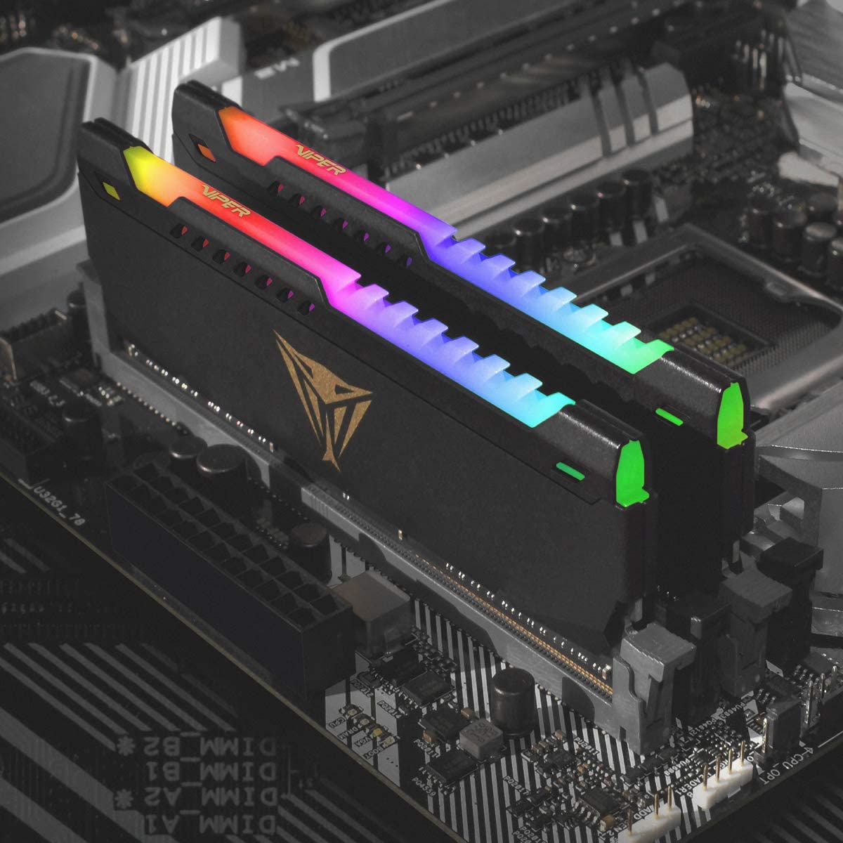 Memoria RAM Viper Steel RGB 8GB - CL20, DDR4, UDIMM