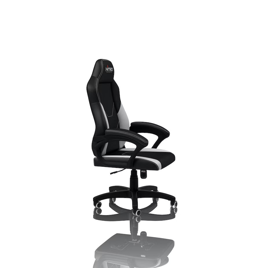 Silla Gamer Nitro Concepts C100 - Black / White